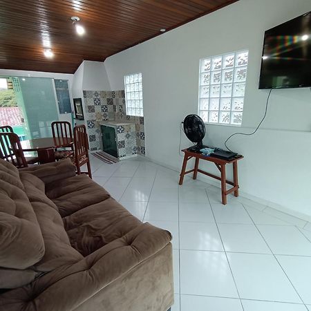 Hostel Casa Da Vo Rosa Governador Celso Ramos Luaran gambar
