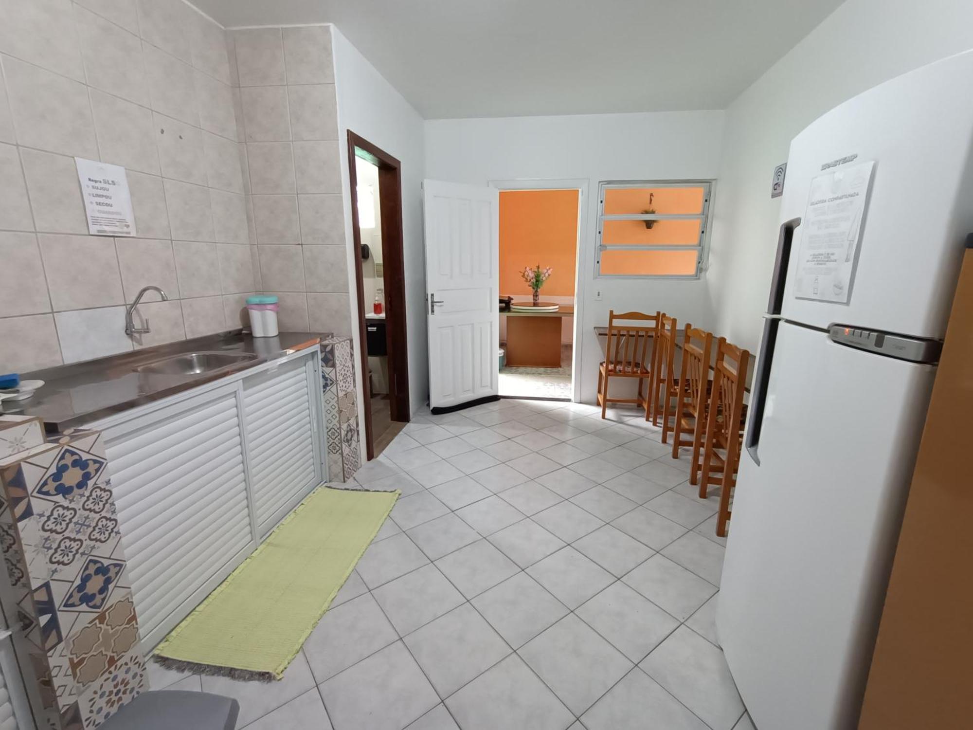 Hostel Casa Da Vo Rosa Governador Celso Ramos Luaran gambar