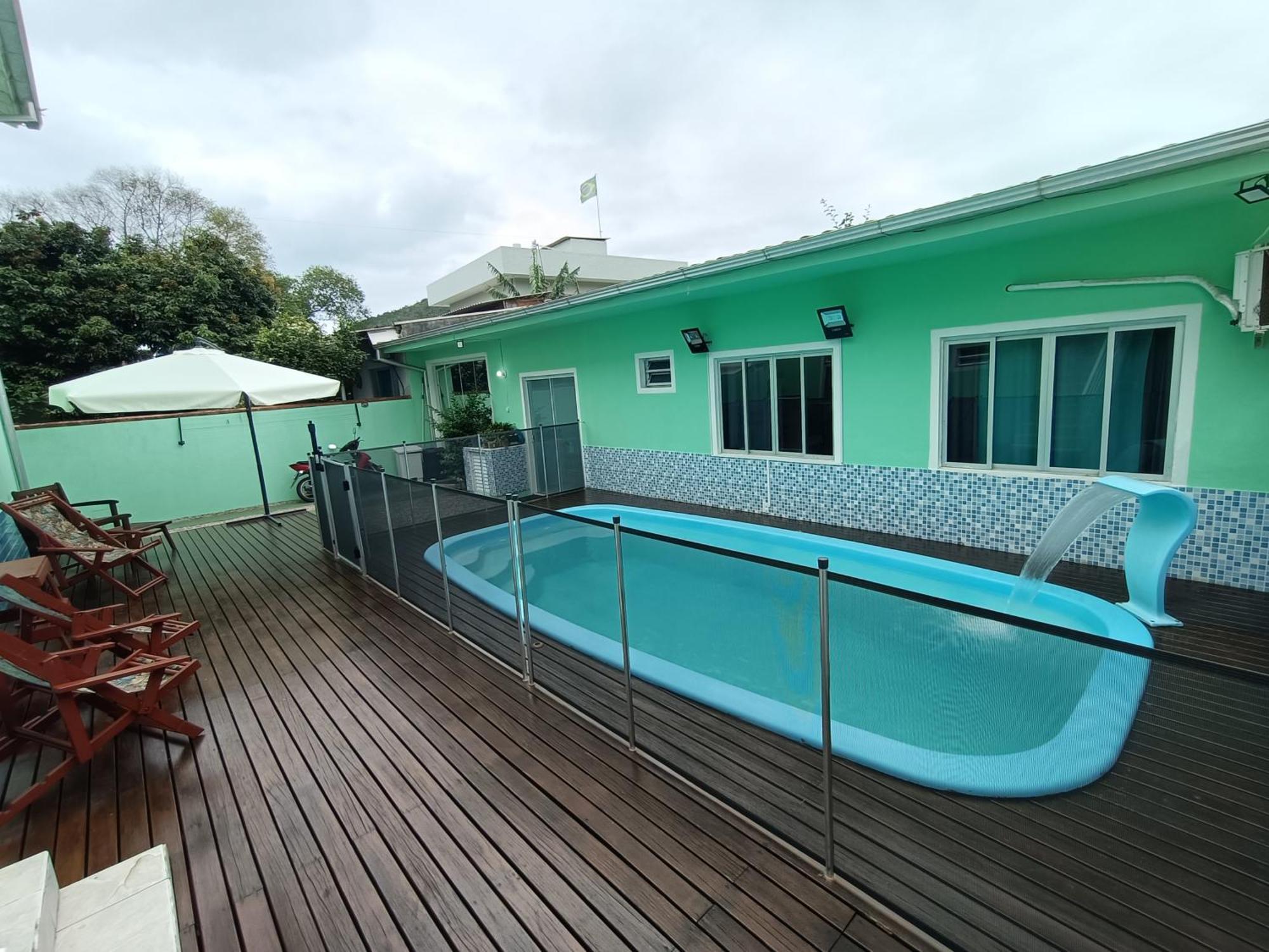 Hostel Casa Da Vo Rosa Governador Celso Ramos Luaran gambar