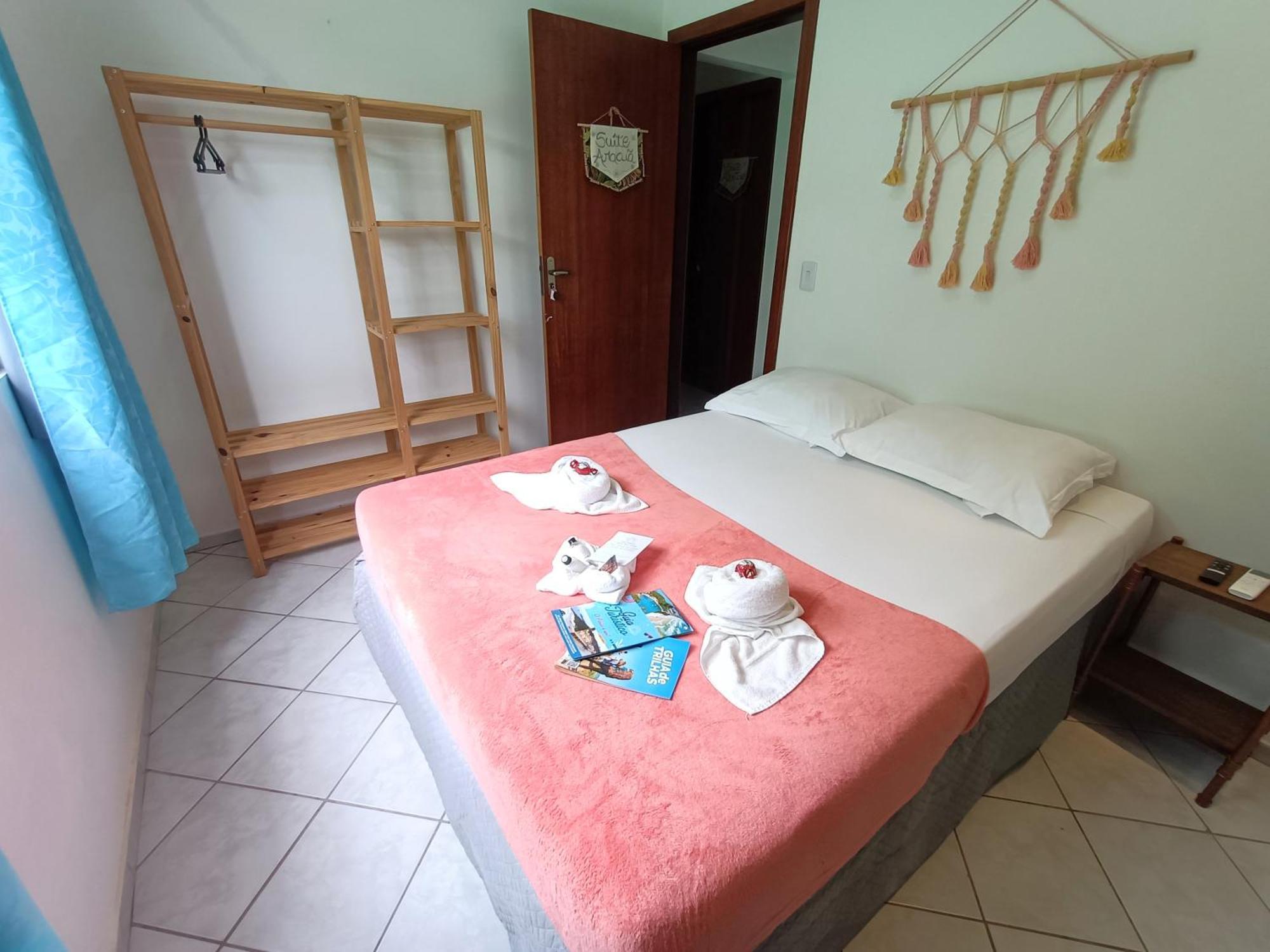 Hostel Casa Da Vo Rosa Governador Celso Ramos Luaran gambar