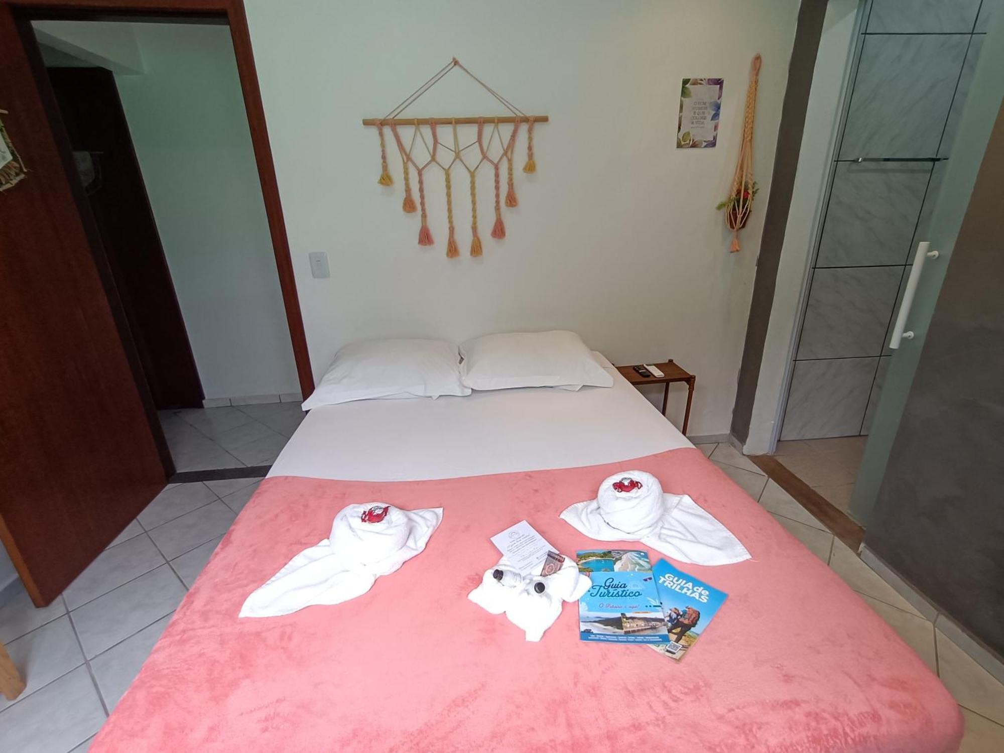 Hostel Casa Da Vo Rosa Governador Celso Ramos Luaran gambar