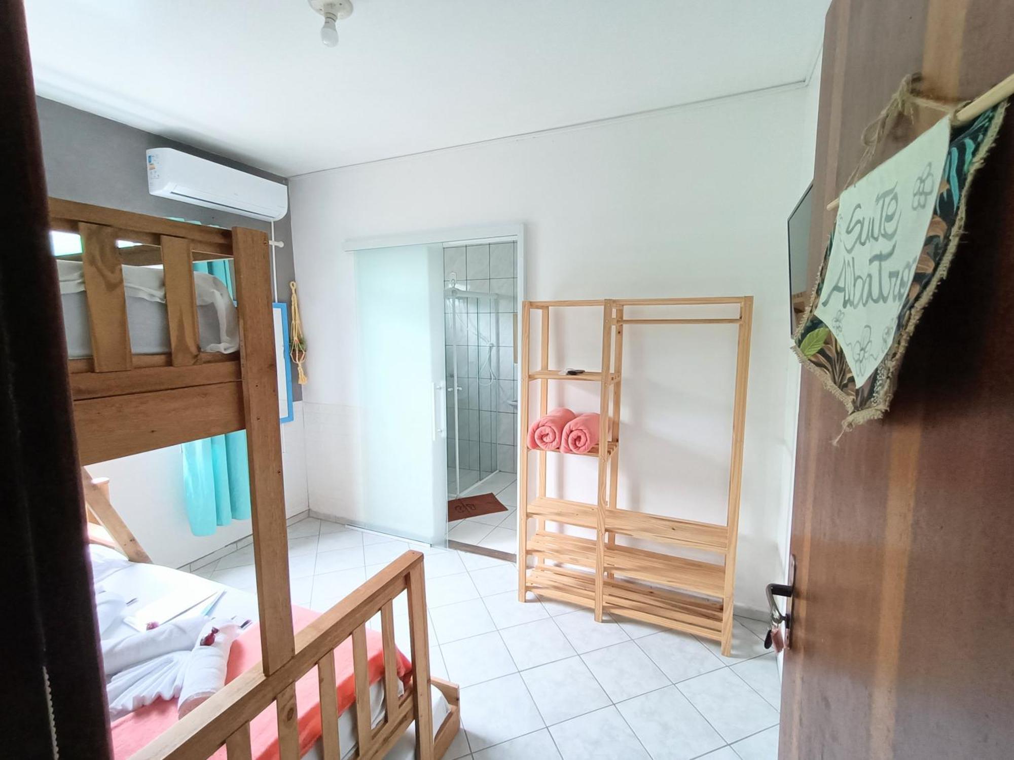 Hostel Casa Da Vo Rosa Governador Celso Ramos Luaran gambar