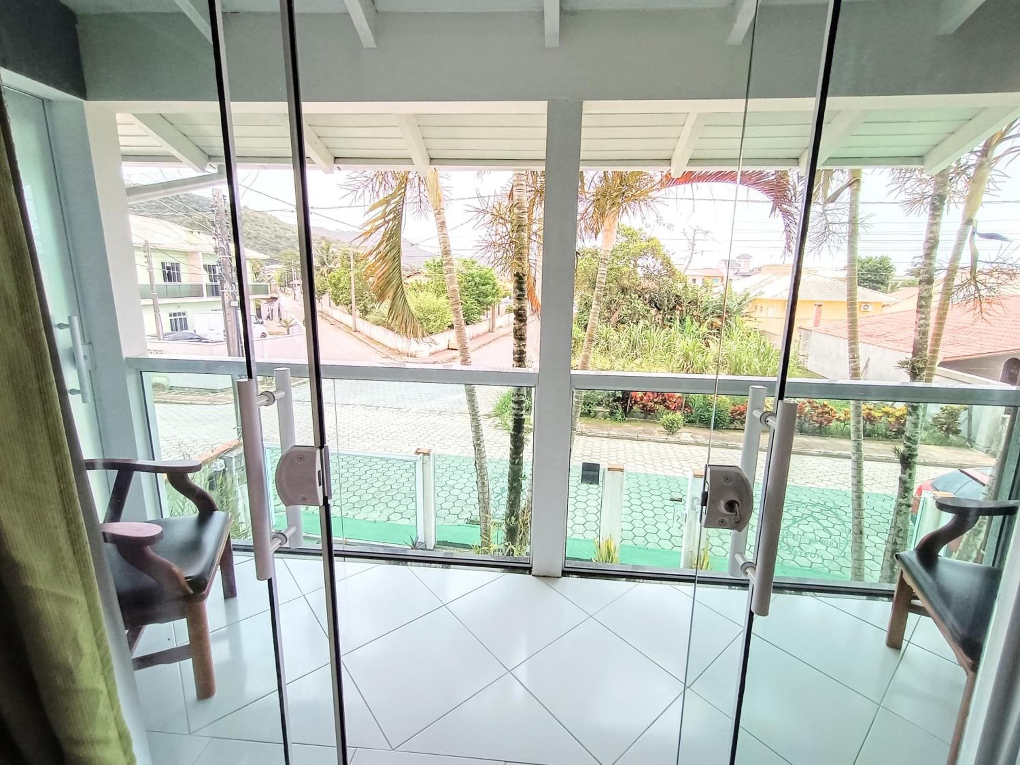 Hostel Casa Da Vo Rosa Governador Celso Ramos Luaran gambar
