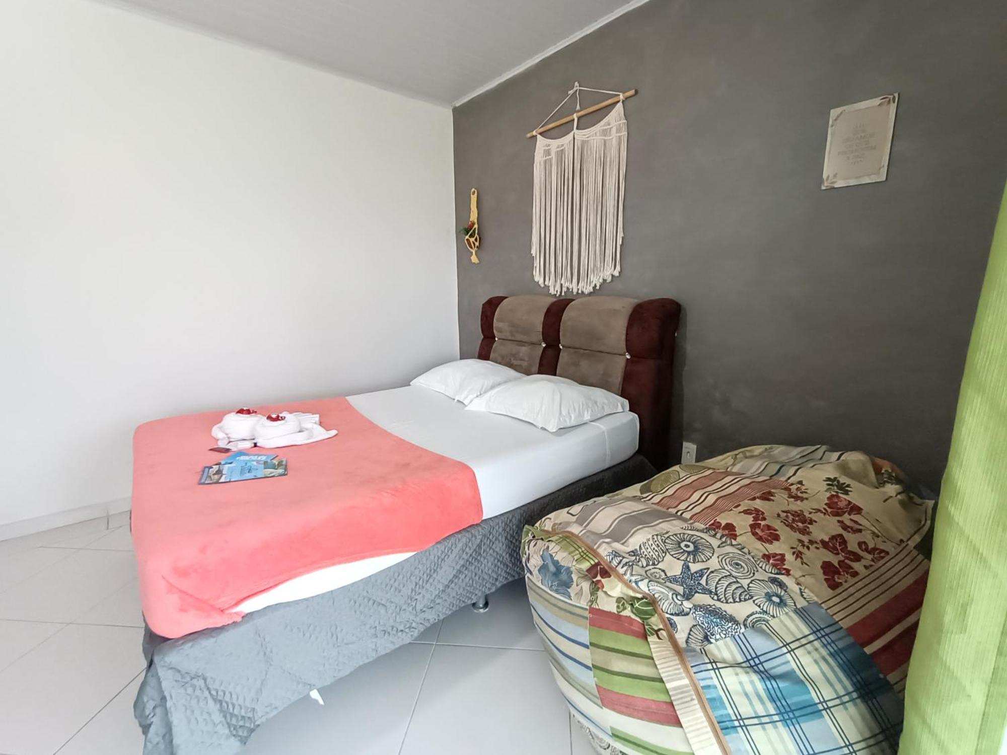 Hostel Casa Da Vo Rosa Governador Celso Ramos Luaran gambar